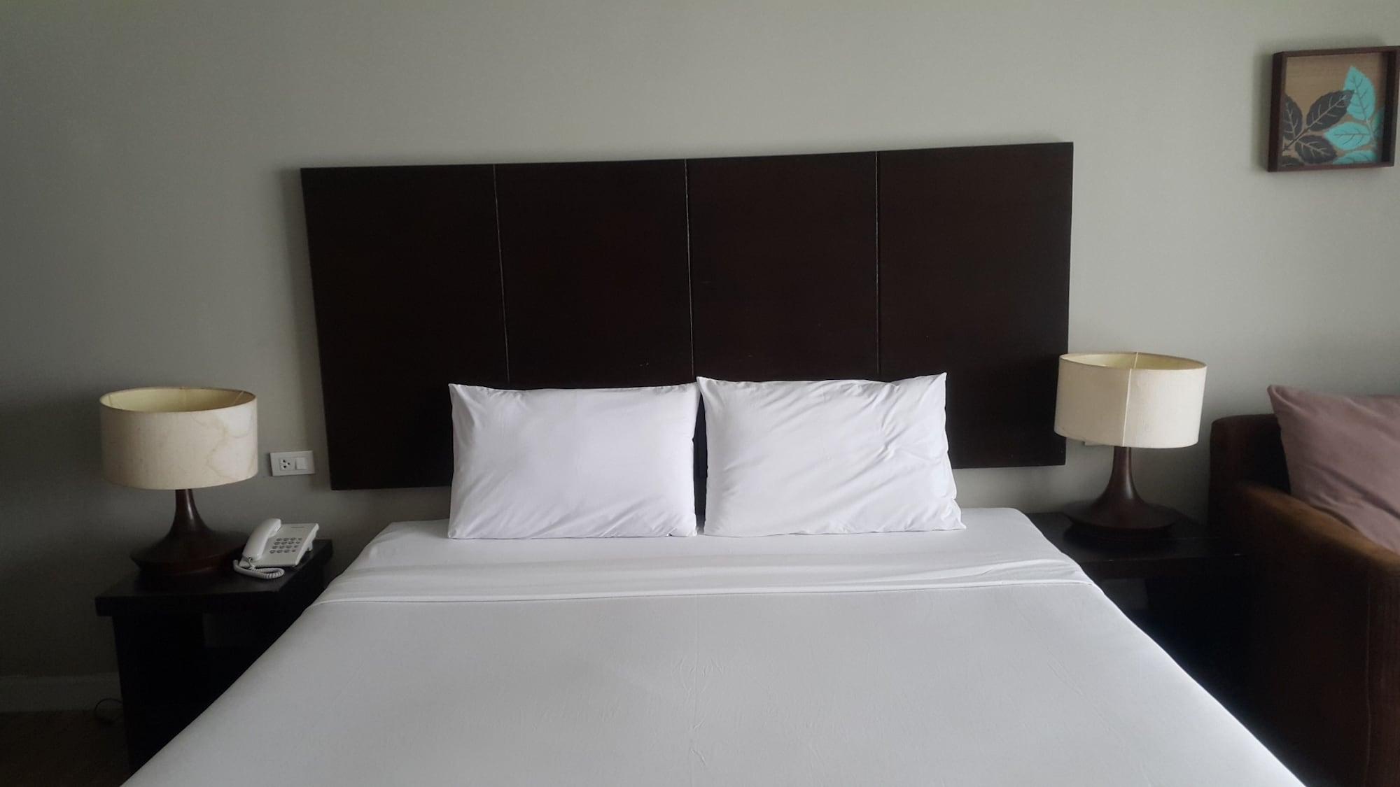 Summer Spring Hotel Паттайя Экстерьер фото