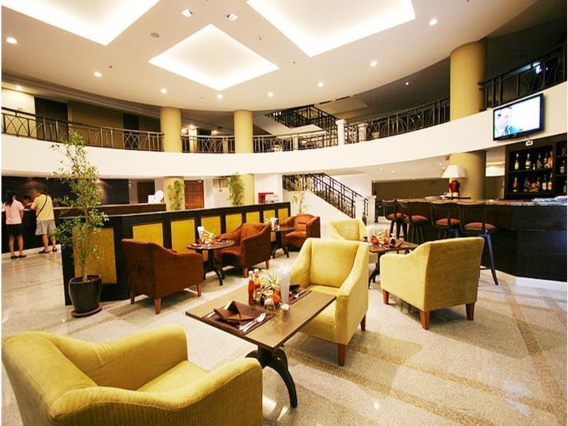 Summer Spring Hotel Паттайя Экстерьер фото