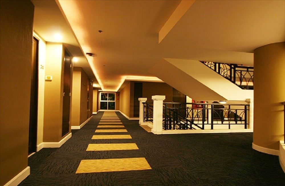 Summer Spring Hotel Паттайя Экстерьер фото